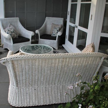 Compass Rose Bed and Breakfast Dartmouth Buitenkant foto