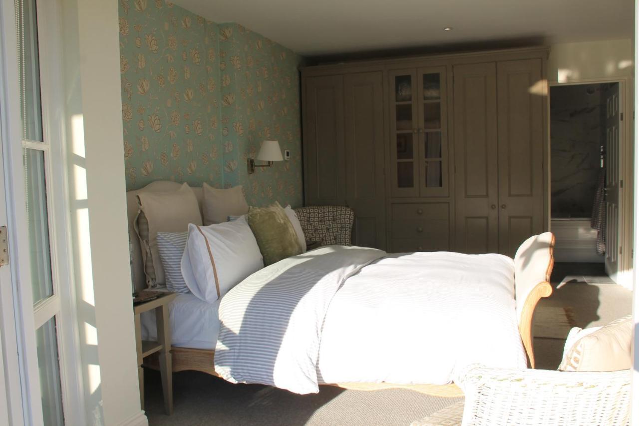 Compass Rose Bed and Breakfast Dartmouth Buitenkant foto