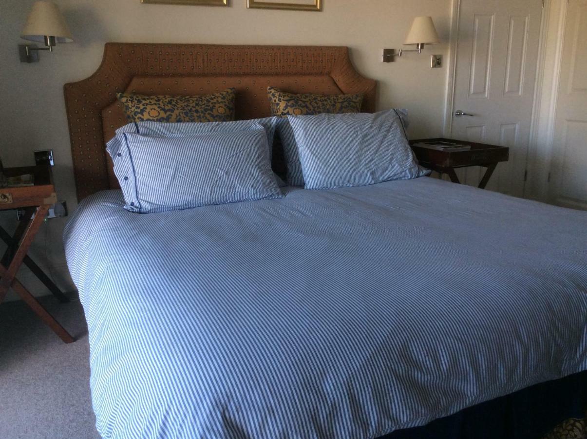 Compass Rose Bed and Breakfast Dartmouth Buitenkant foto