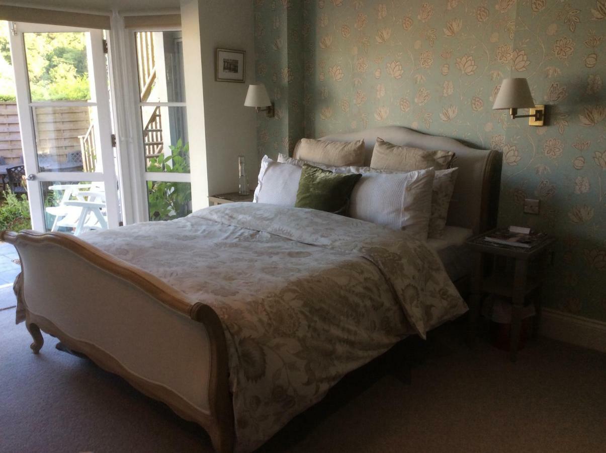 Compass Rose Bed and Breakfast Dartmouth Buitenkant foto