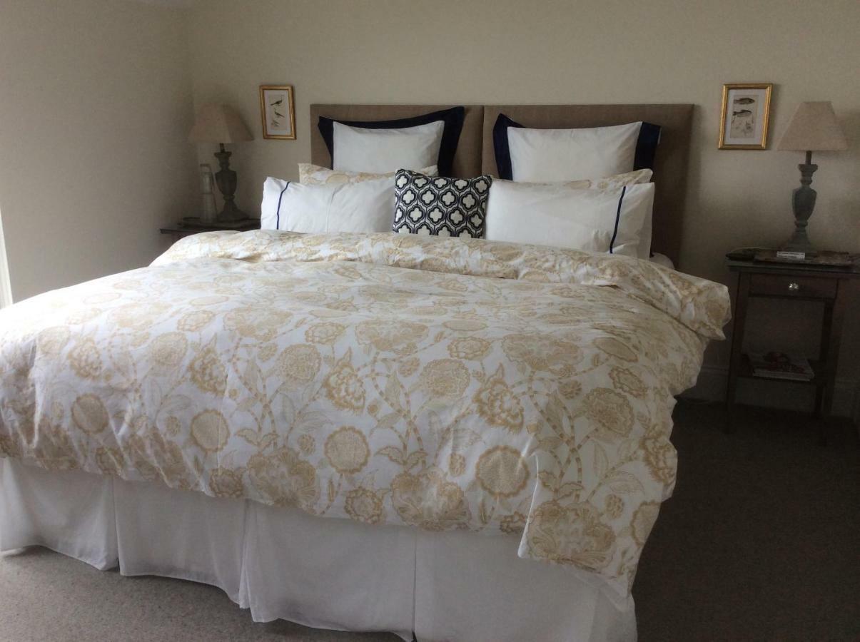 Compass Rose Bed and Breakfast Dartmouth Buitenkant foto