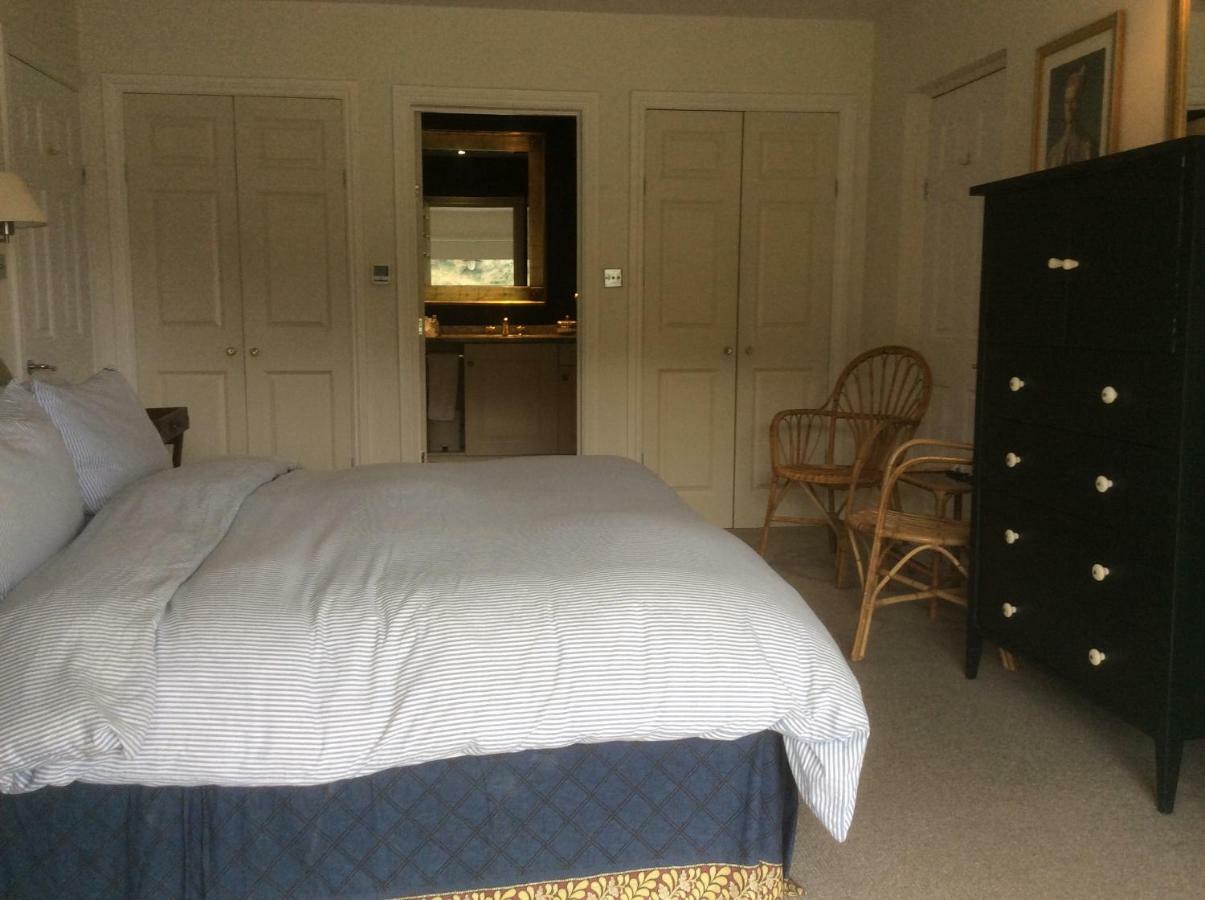 Compass Rose Bed and Breakfast Dartmouth Buitenkant foto